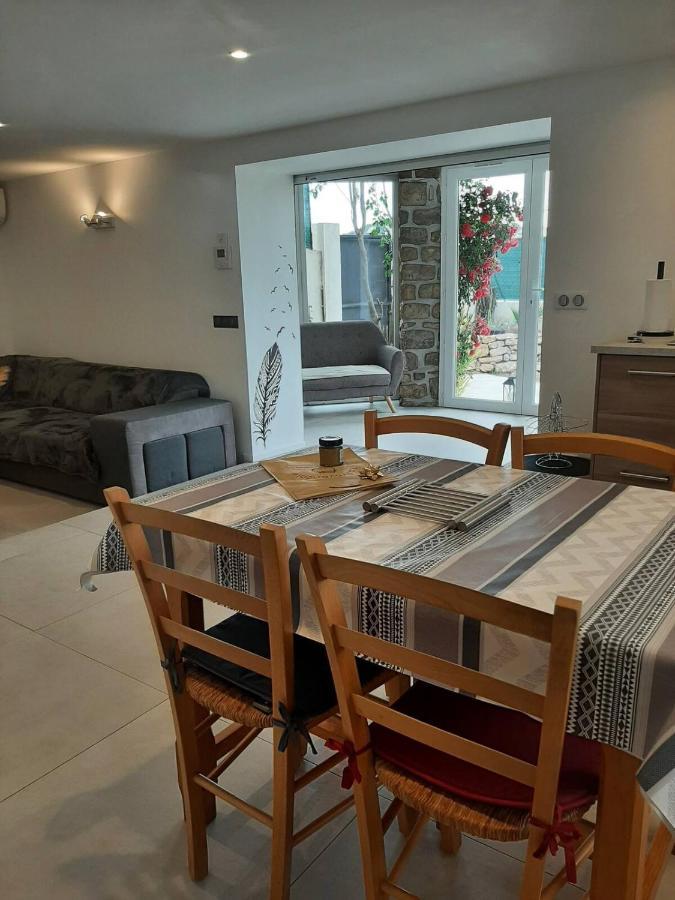 פיירפו-דו-ואר Appartement Climatise Au Calme En Provence מראה חיצוני תמונה